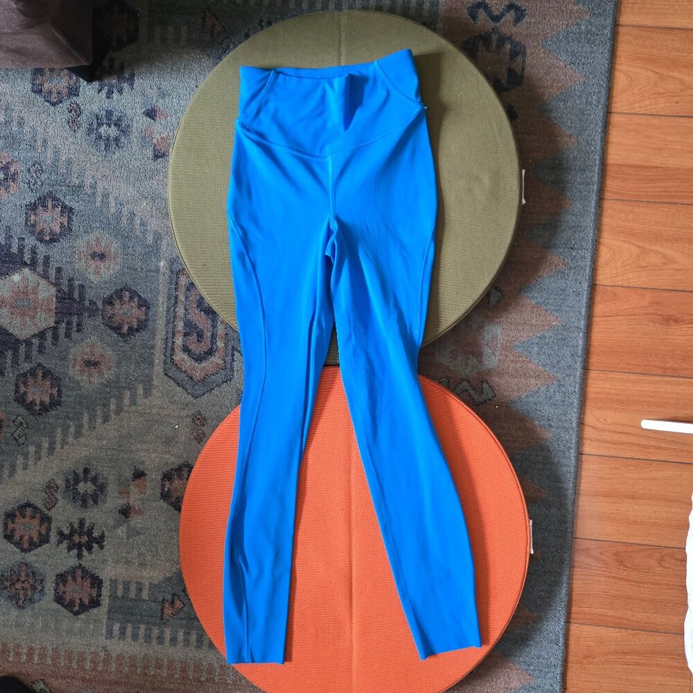 Lululemon Base Pace High-Rise Running Tight 25"